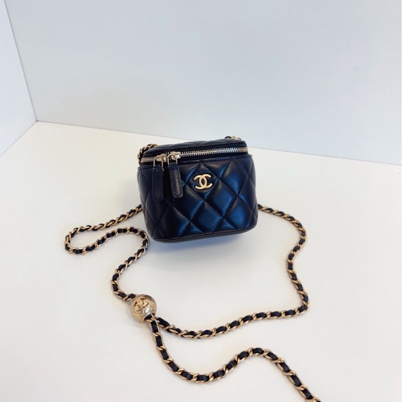 Chanel香奈兒 黑金金球鏈條盒子包-0
