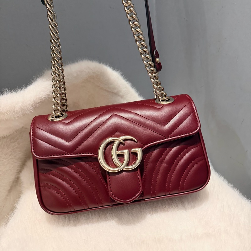 Gucci 新款 GG marmont 斜背包 肩背包 安可拉紅 淡金釦-0