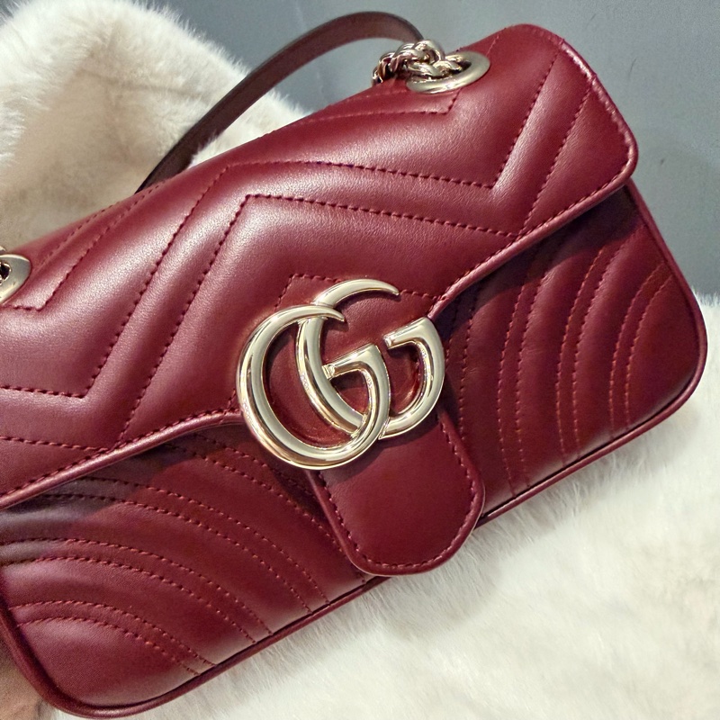 Gucci 新款 GG marmont 斜背包 肩背包 安可拉紅 淡金釦-6