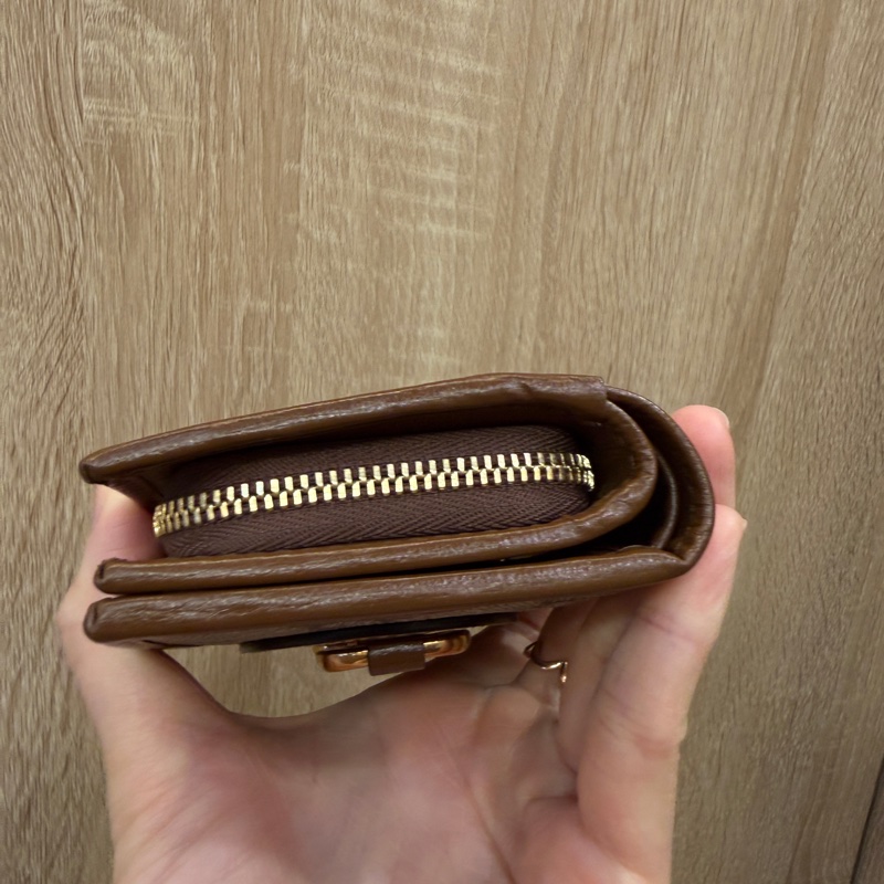 Gucci PVC咖牛皮1955金釦短夾-4