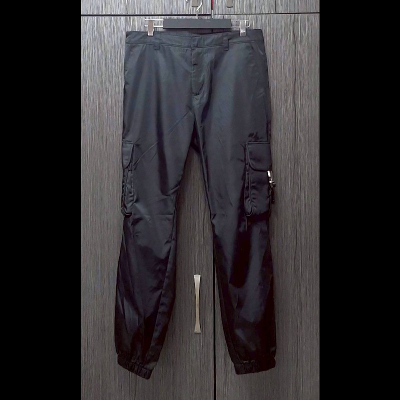 PRADA 普拉達 三角標 RE-NYLON 男黑色防風防水縮口休閒長褲50號-1