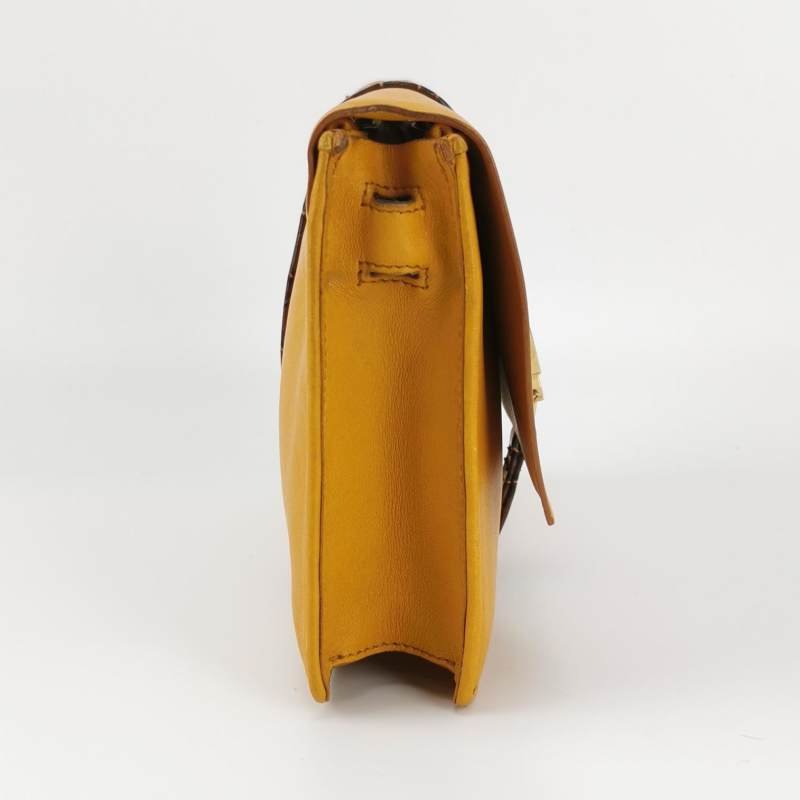 Celine羊皮純色金屬扣單肩包-2