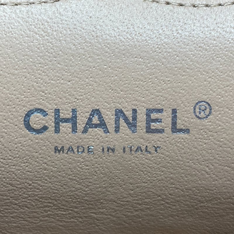 CHANEL 香奈兒 CLASSIC FLAP MAXI BAG 33 肩背包 荔枝牛皮 奶茶色 銀扣-19