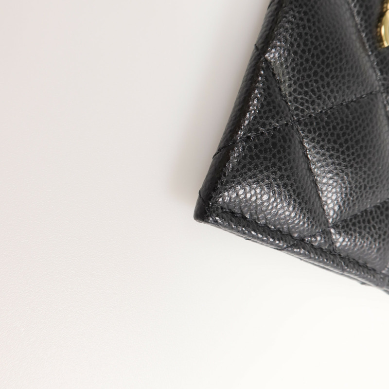 CHANEL 牛皮皮革Card Holder金扣卡片套-6