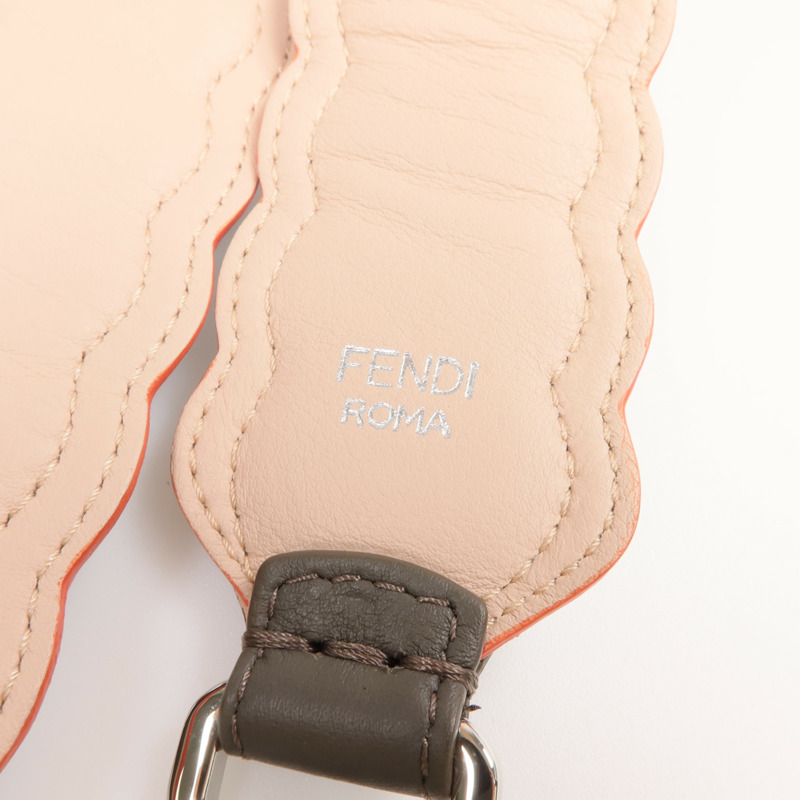 FENDI 牛皮皮革Shoulder Strap銀扣肩背帶-5