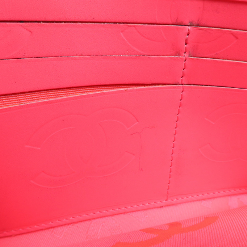 CHANEL 牛皮皮革Cambon Long Wallet銀扣長錢包-21