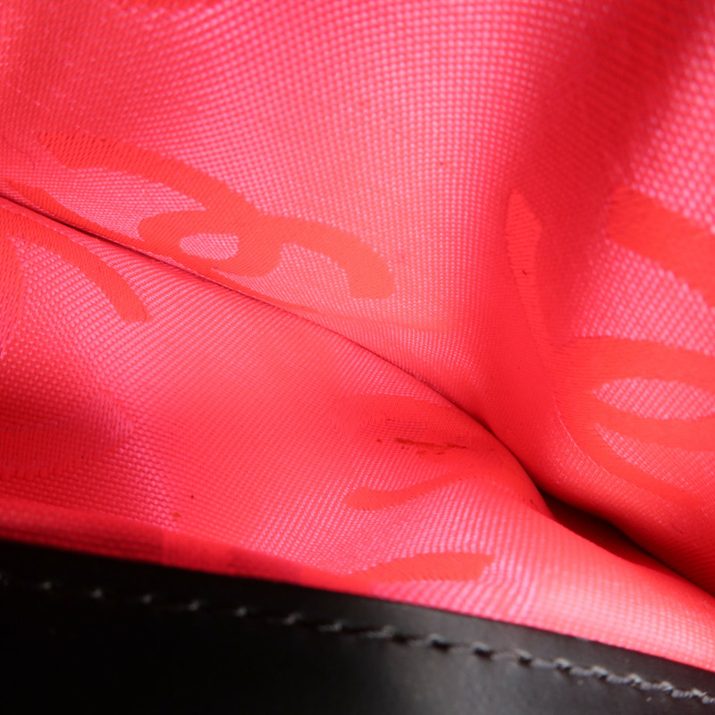 CHANEL 牛皮皮革Cambon Long Wallet銀扣長錢包-25