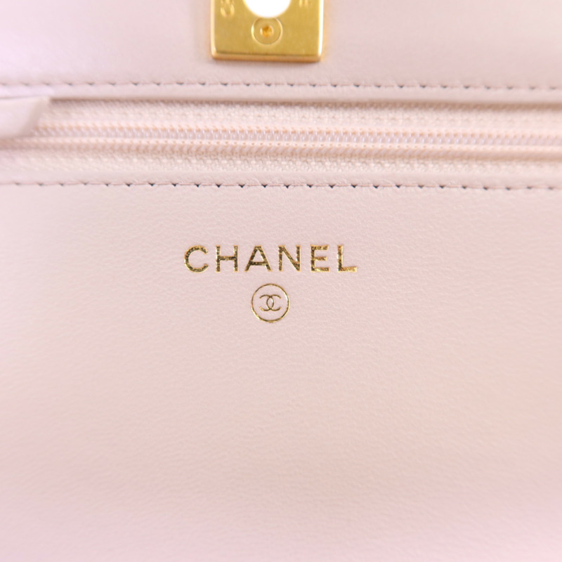 CHANEL 羊皮皮革WOC Wallet On Chain金扣鏈帶肩背袋-5