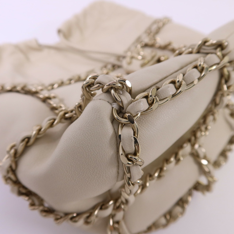 CHANEL 羊皮皮革Drawstring Bag金扣鏈帶肩背袋-11