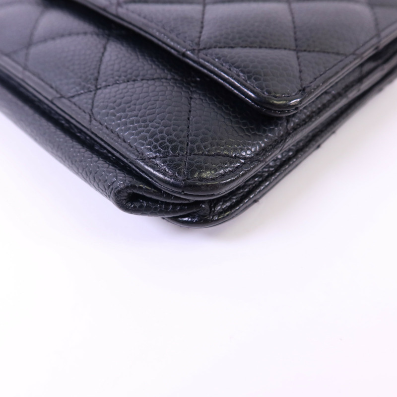 CHANEL 牛皮皮革WOC Wallet On Chain金扣鏈帶肩背袋-10