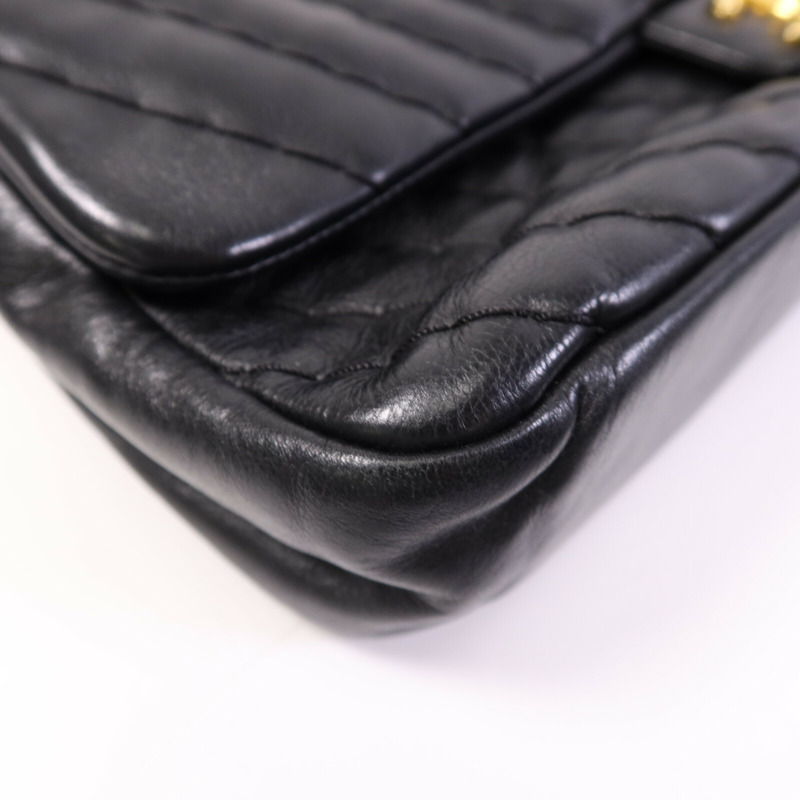 CHANEL 牛皮皮革Chain Shoulder Bag金扣鏈帶肩背袋-11