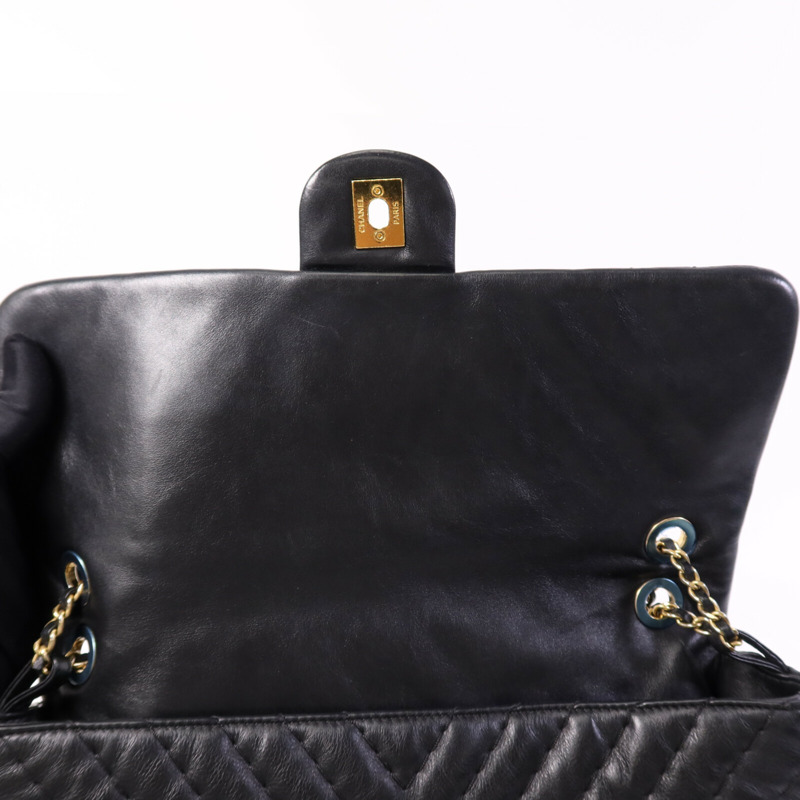 CHANEL 牛皮皮革Chain Shoulder Bag金扣鏈帶肩背袋-14