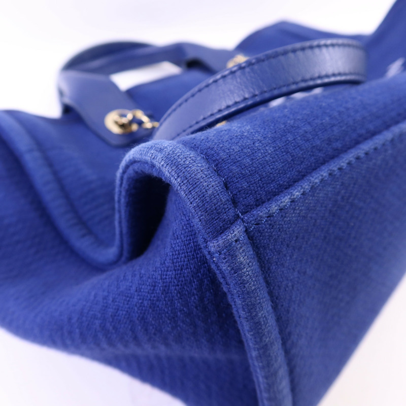 CHANEL 帆布Deauville Tote with Pouch金扣手挽肩背兩用袋-11