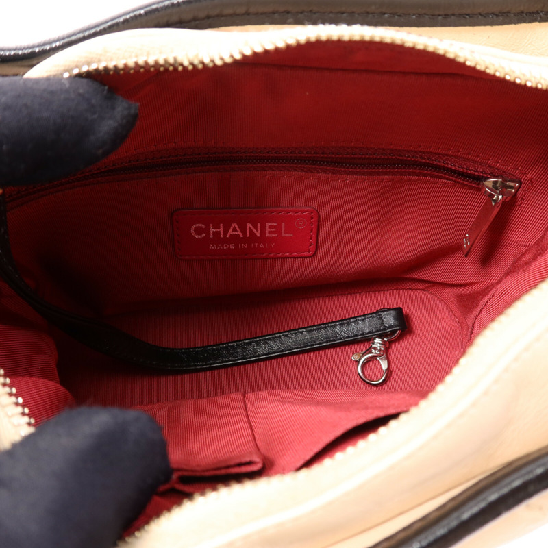 CHANEL 牛皮皮革Gabrielle Small肩背袋-4