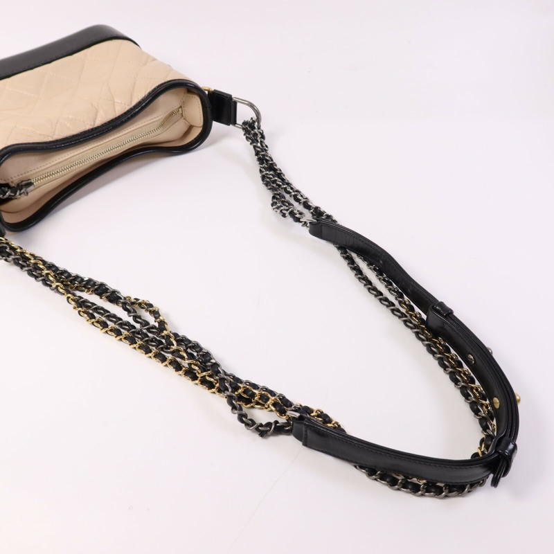 CHANEL 牛皮皮革Gabrielle Small肩背袋-7