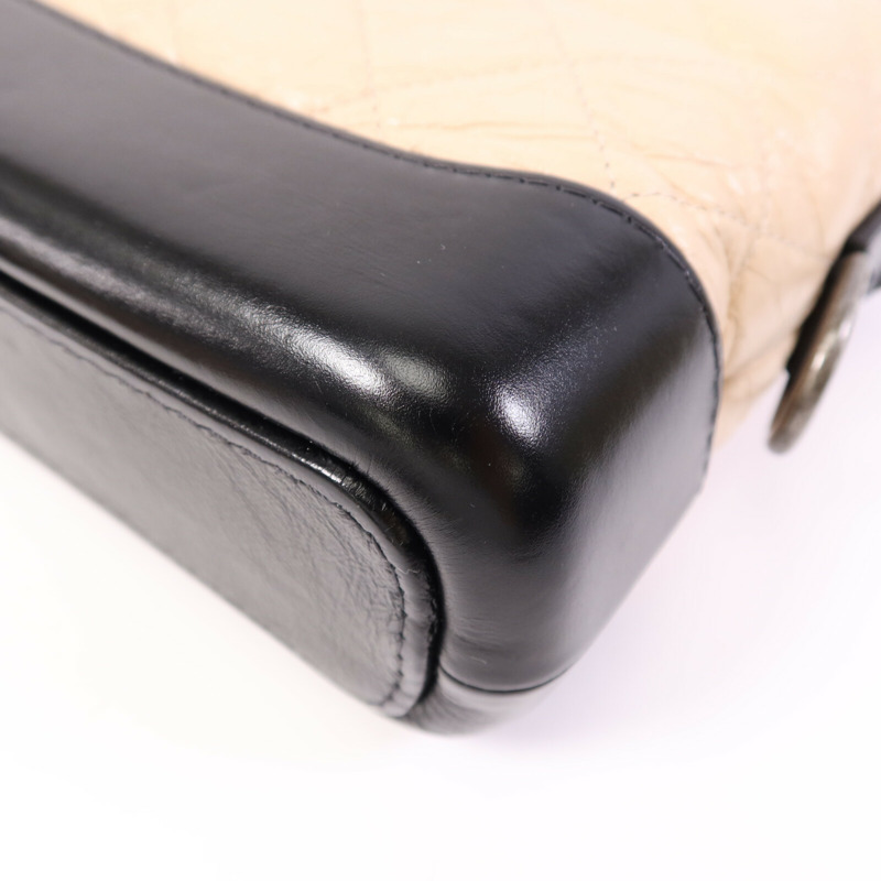 CHANEL 牛皮皮革Gabrielle Small肩背袋-10