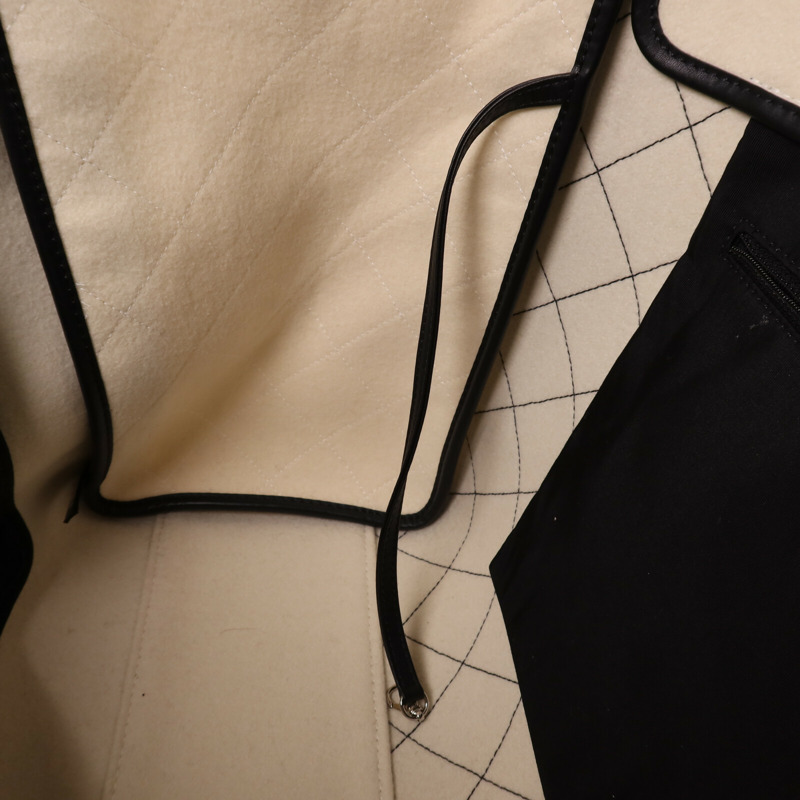 CHANEL 羊毛/皮革Deauville Tote Bag銀扣鏈帶手挽袋-17