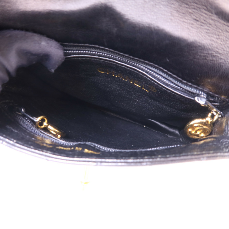 CHANEL 羊皮皮革Waist Bag金扣腰包-5