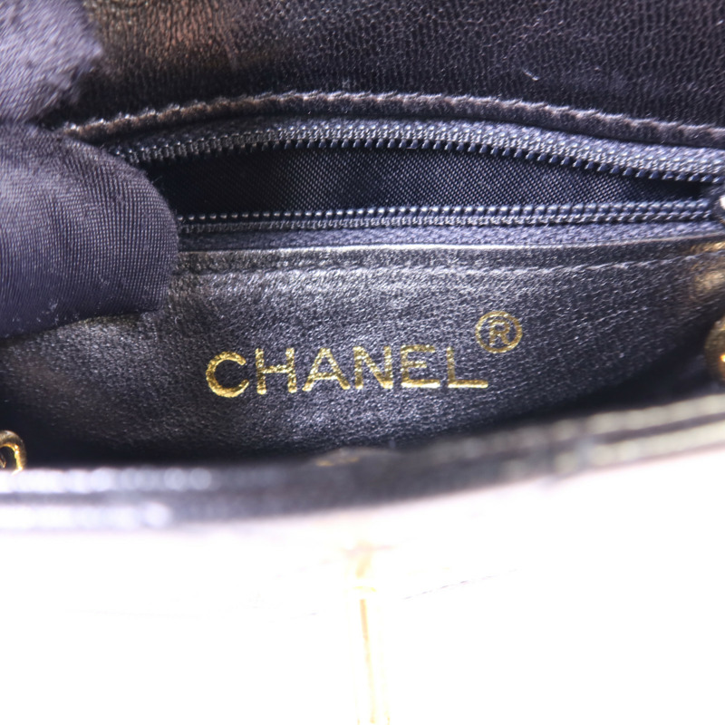 CHANEL 羊皮皮革Waist Bag金扣腰包-6