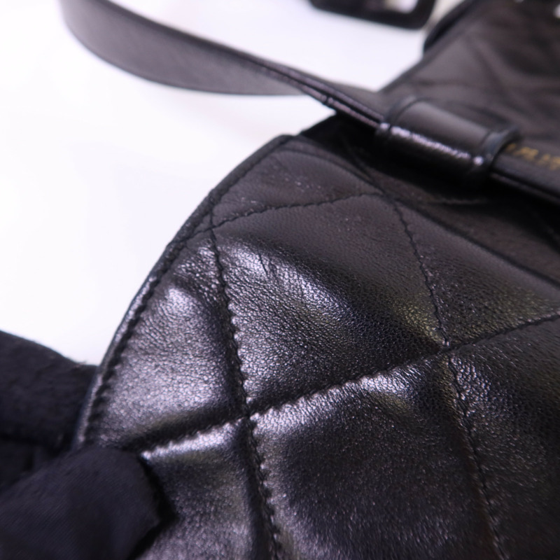 CHANEL 羊皮皮革Waist Bag金扣腰包-18