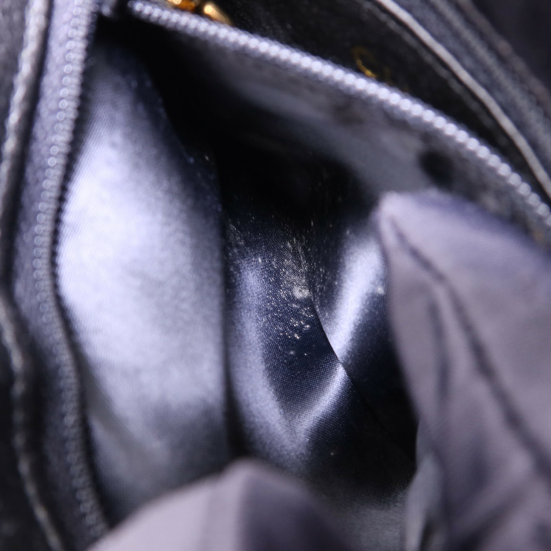 CHANEL 羊皮皮革Waist Bag金扣腰包-22