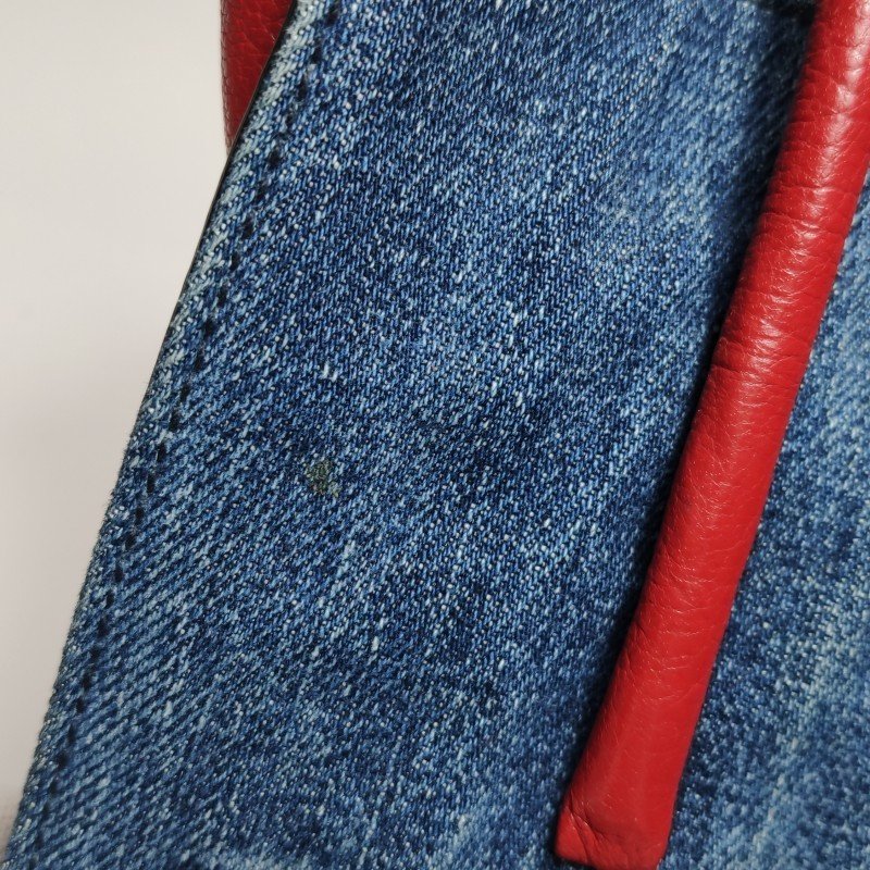 Miu Miu羊皮牛仔布拼色字母Logo斜挎包-10