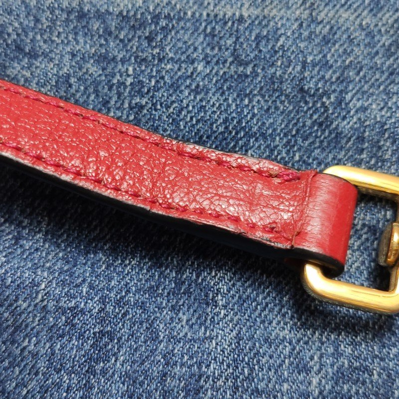 Miu Miu羊皮牛仔布拼色字母Logo斜挎包-22