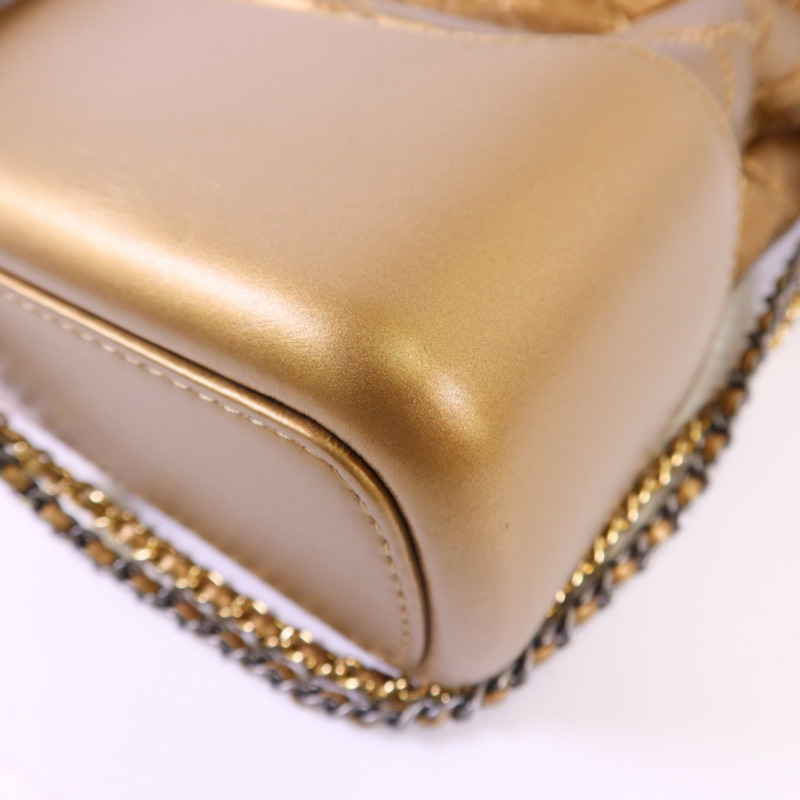 CHANEL 牛皮皮革Gabrielle Large鏈帶肩背袋-13