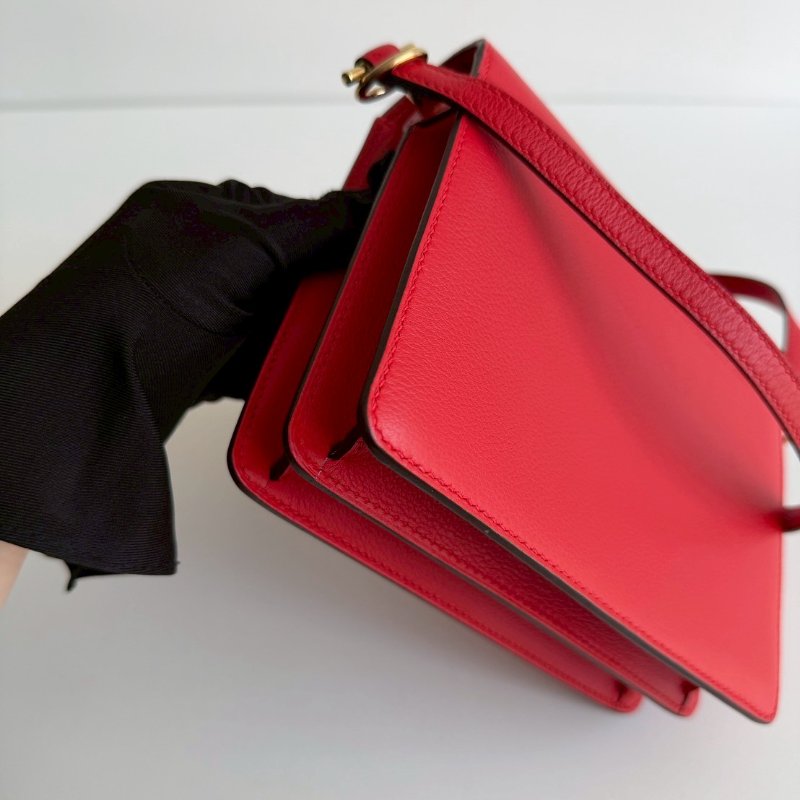 過年紅色超喜氣❤️ 99新🆕 有購證🙌🏻 Hermès 愛馬仕 Mini Roulis 愛心紅金釦-15