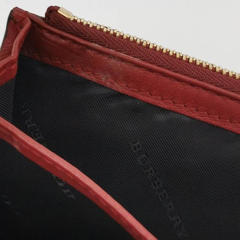 Burberry牛皮純色銘牌logo翻蓋錢包-11