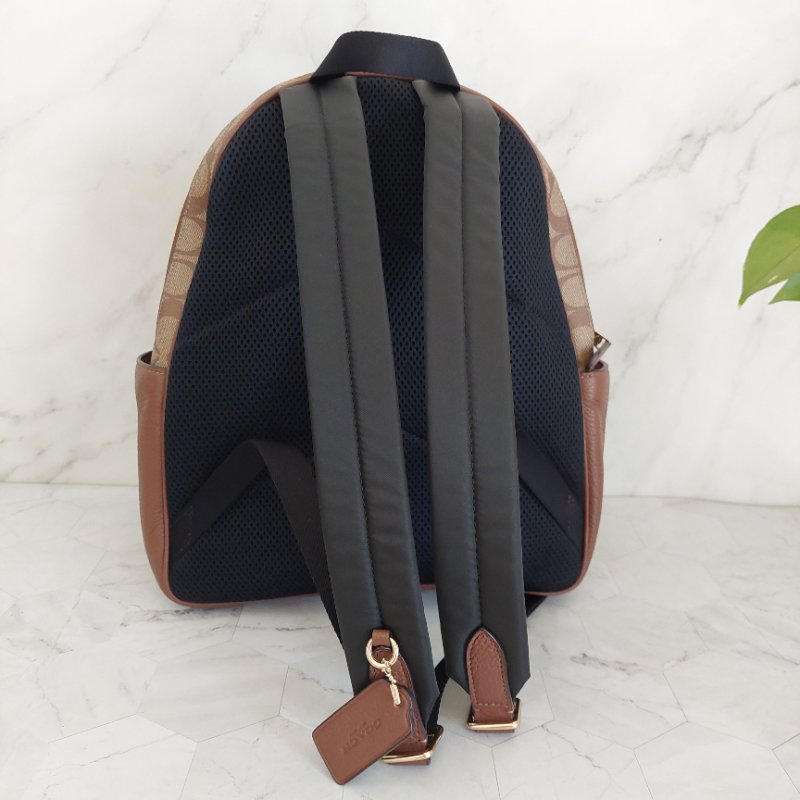 COACH 🎀現品實拍 🎀經典撞色印花LOGO 雙肩後背包.駝/咖-20