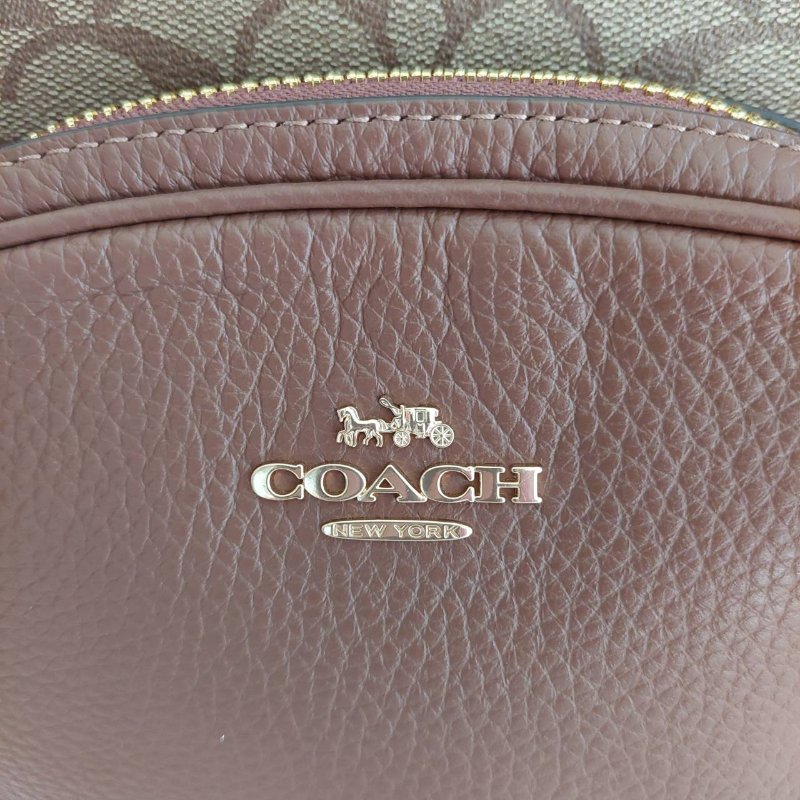 COACH 🎀現品實拍 🎀經典撞色印花LOGO 雙肩後背包.駝/咖-73