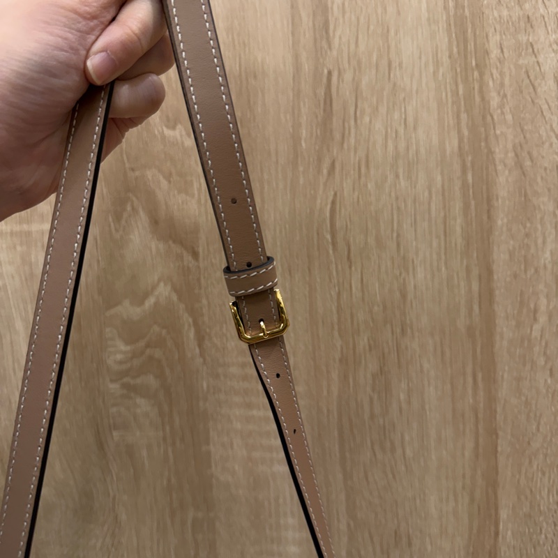 Burberry 黃白黑拼色TB釦雙層斜背包-12