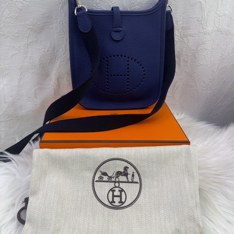Hermes Evelyn 16 TPM-10