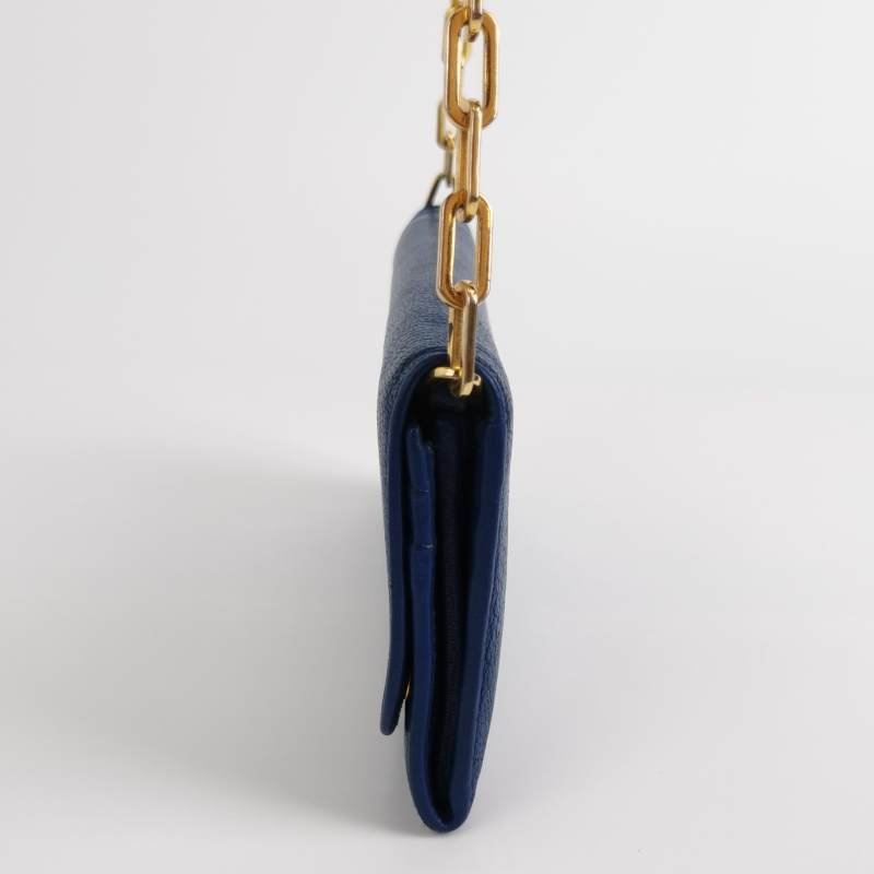 Miu Miu羊皮純色字母Logo斜挎包-2