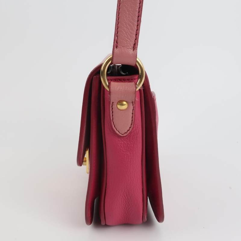 Miu Miu Madras羊皮拼色金屬鎖扣斜挎包單肩包-2