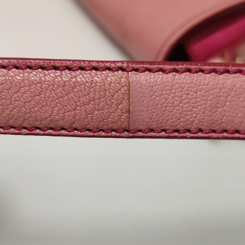 Miu Miu Madras羊皮拼色金屬鎖扣斜挎包單肩包-11