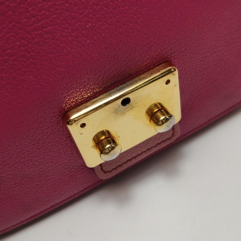 Miu Miu Madras羊皮拼色金屬鎖扣斜挎包單肩包-12