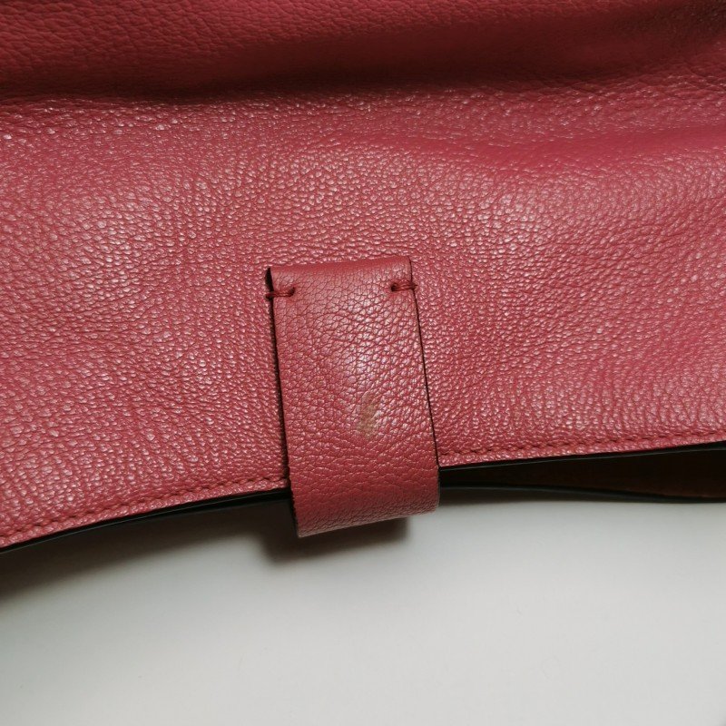 Miu Miu羊皮純色金屬鎖扣斜挎包單肩包-12