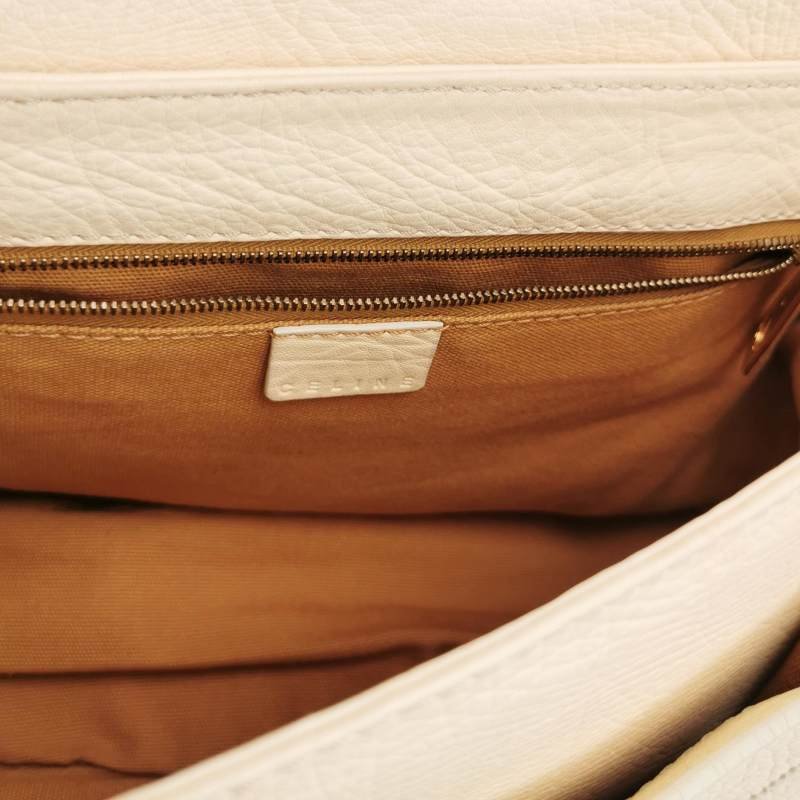 Celine牛皮純色翻蓋單肩包-6