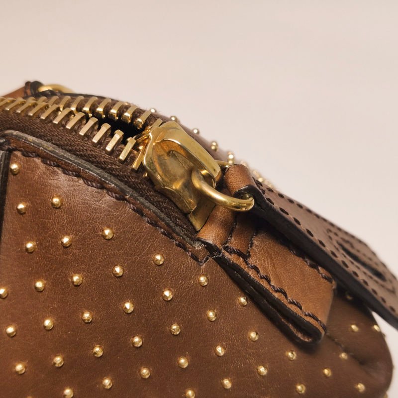 Burberry牛皮純色拉鏈手提包-10