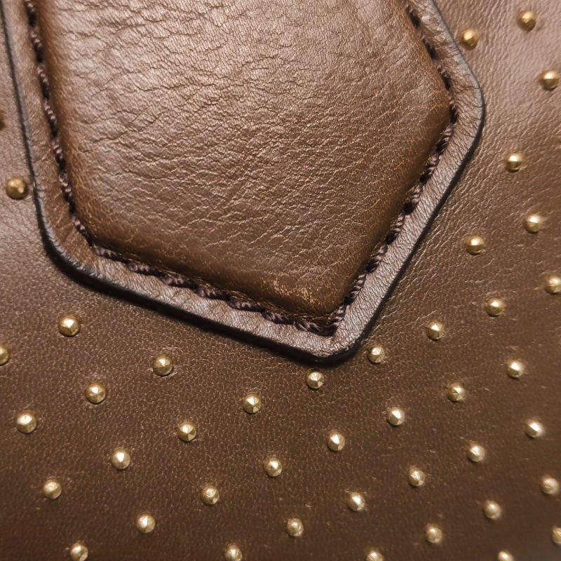 Burberry牛皮純色拉鏈手提包-14