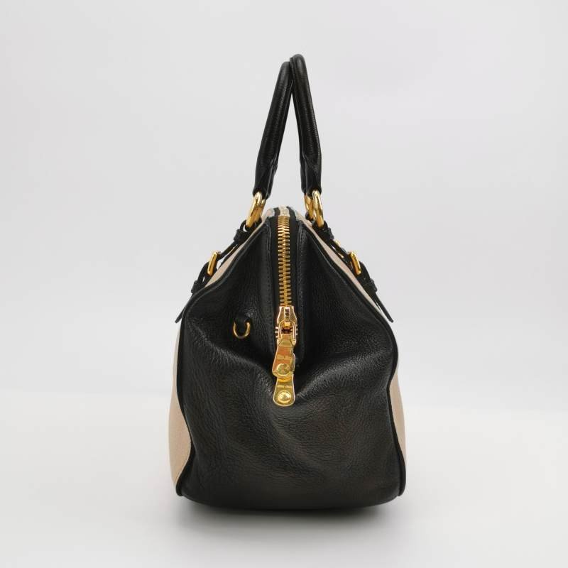 Miu Miu羊皮字母logo斜挎包單肩包-3