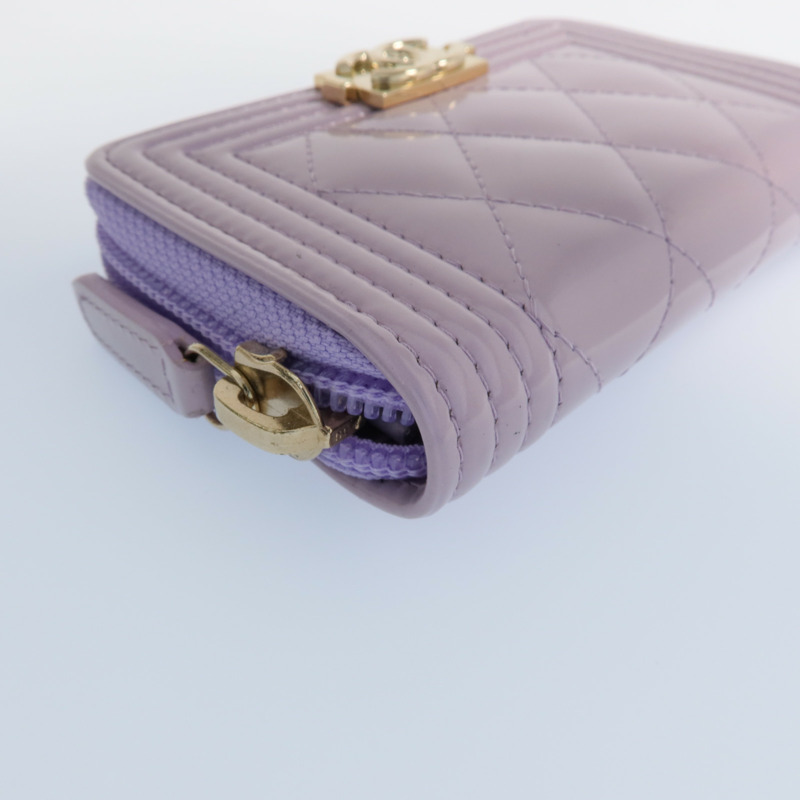 CHANEL 漆皮皮革Boy Coin Purse金扣零錢包-7