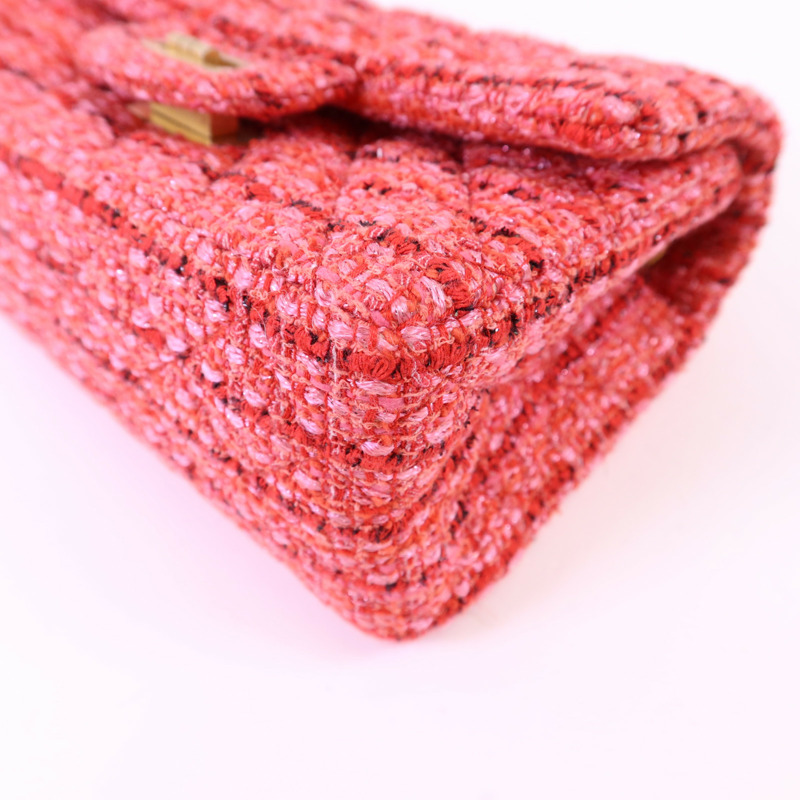 CHANEL 斜紋軟呢Mini Reissue 2.55金扣鏈帶肩背袋-13