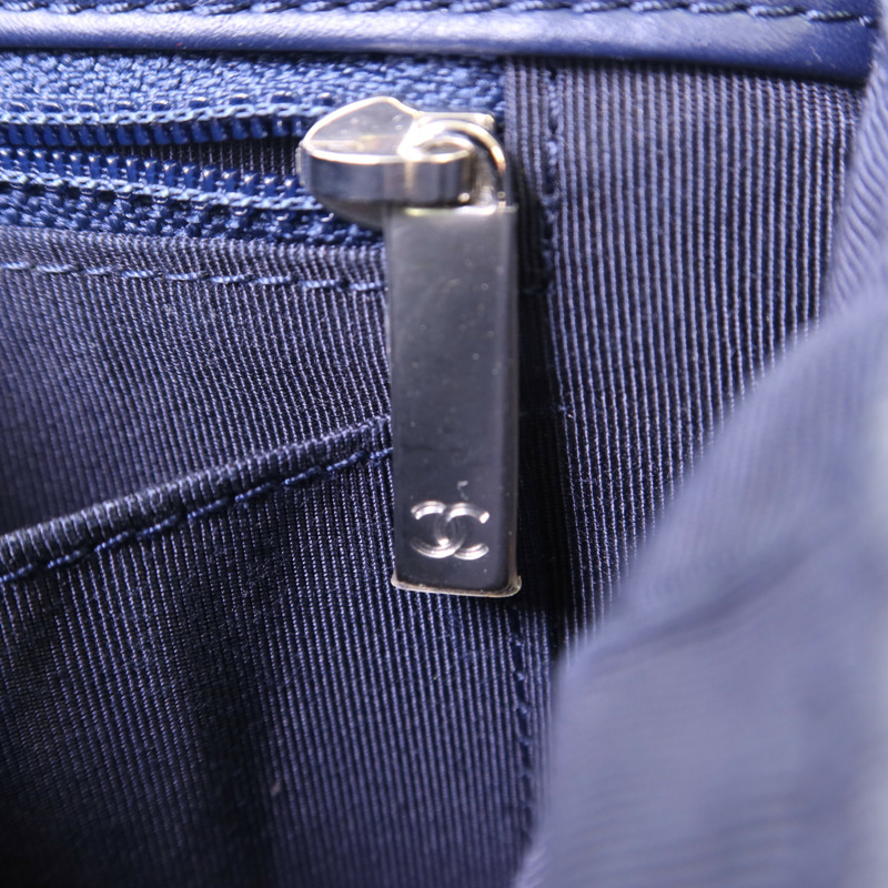 CHANEL 羊皮皮革Chain Shoulder Bag銀扣鏈帶肩背袋-11