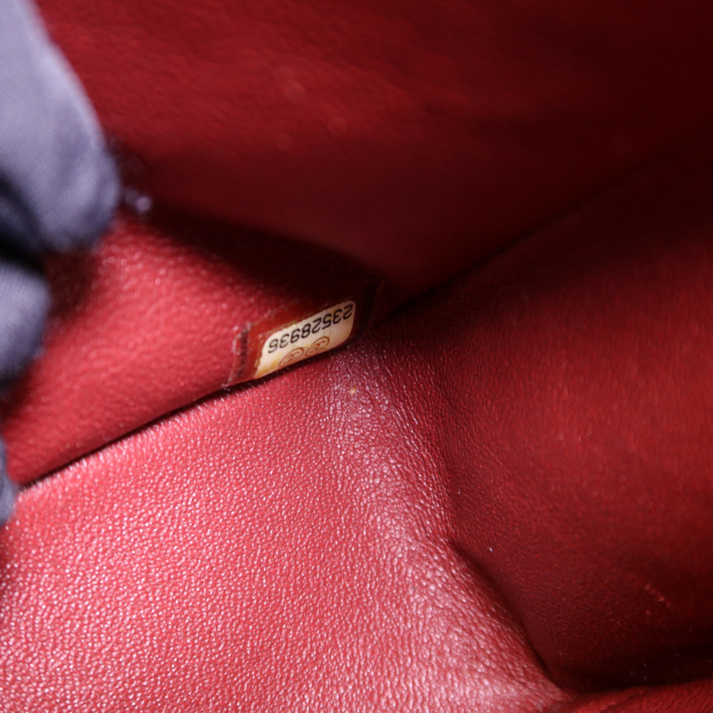 CHANEL 牛皮皮革Classic 25銀扣鏈帶肩背袋-8