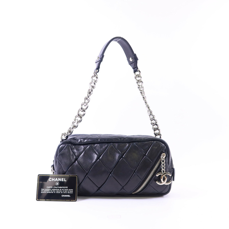 CHANEL 牛皮皮革Chain Shoulder銀扣鏈帶肩背袋-18