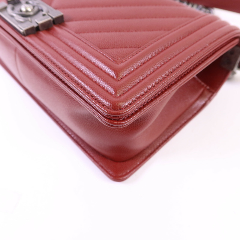 CHANEL 牛皮皮革Boy 25銀扣鏈帶肩背袋-10