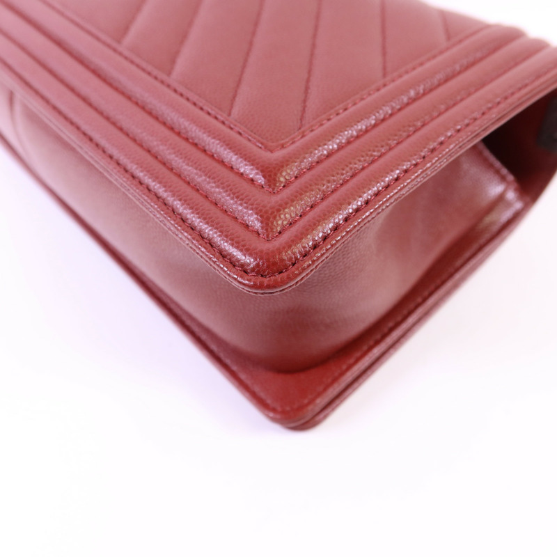 CHANEL 牛皮皮革Boy 25銀扣鏈帶肩背袋-12